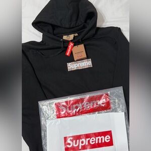 Supreme Burberry Box Logo Hoodie